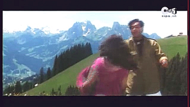 Видеоклип Dil Pardesi Ho Gaya - Kachche Dhaage - Ajay Devgan & Manisha Koirala - Lata Mangeshkar & Kumar Sanu