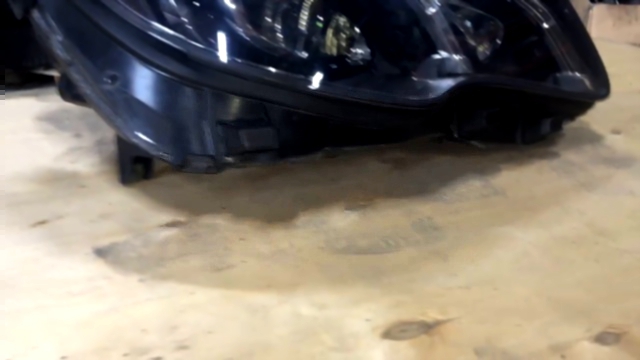 Видеоклип Фара правая передняя Мерседес 207 купэ Разборка Mercedes W207 C207 E class