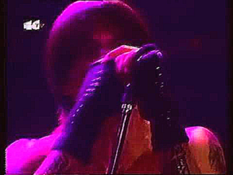 Видеоклип Red Hot Chili Peppers - Give it Away - Live at Madrid