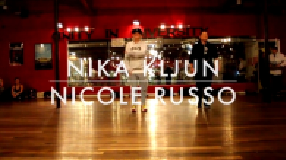 Видеоклип Nika Kljun & Nicole Russo/ Maroon 5 - Sugar