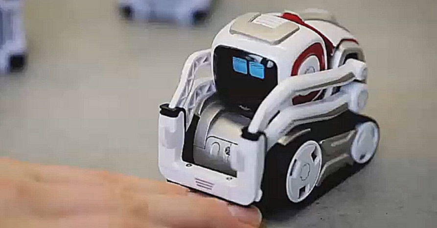 Видеоклип Cozmo - очаровательный маленький робот 