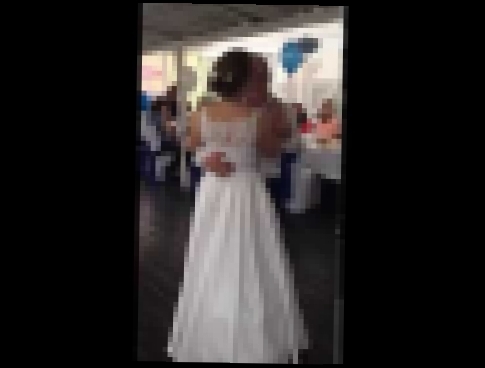 Видеоклип Танец невесты с папой, жениха с мамой и танец трех семей.