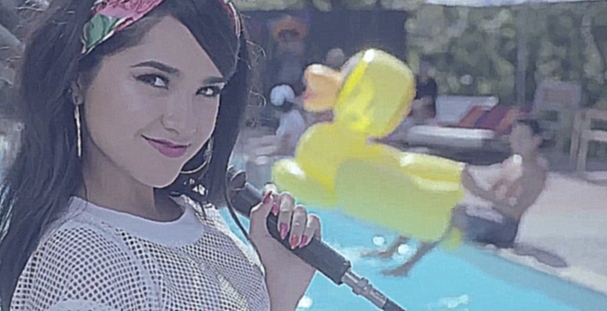 Видеоклип Becky G - Shower http://vk.com/public53281593 КЛИПЫ