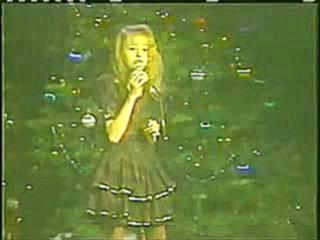 Видеоклип Christina Aguilera - What Child Is This (Live at Pittsburgh 1991)