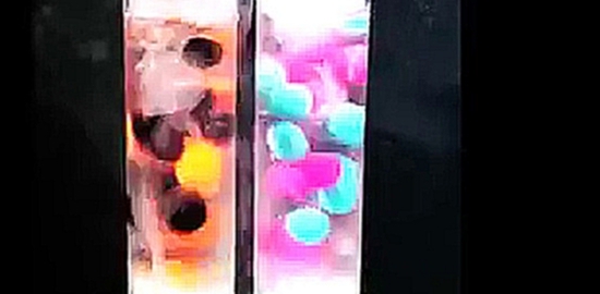 Видеоклип Алкогольные коктейли с добавлением замороженного азота