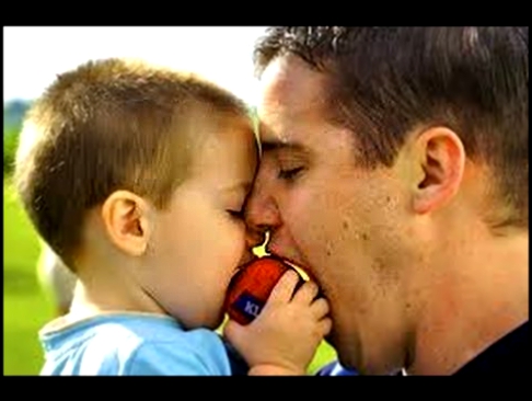 Видеоклип ★Поздравление★ - Папа и его сын Никита классно поют с днем рождения мама!Лучший подарок для мама
