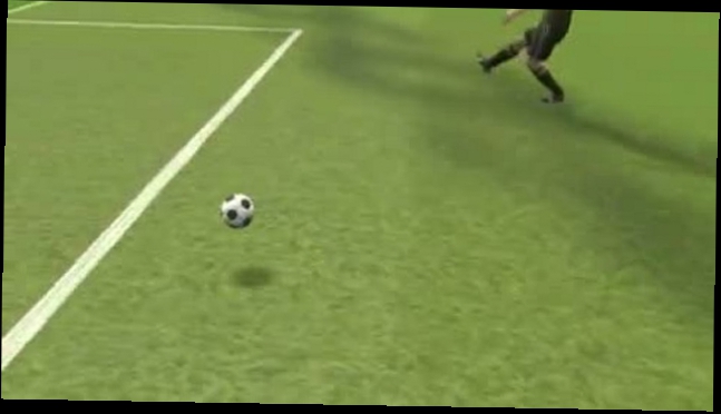 Видеоклип Мяч прилип к ноге нападающиего