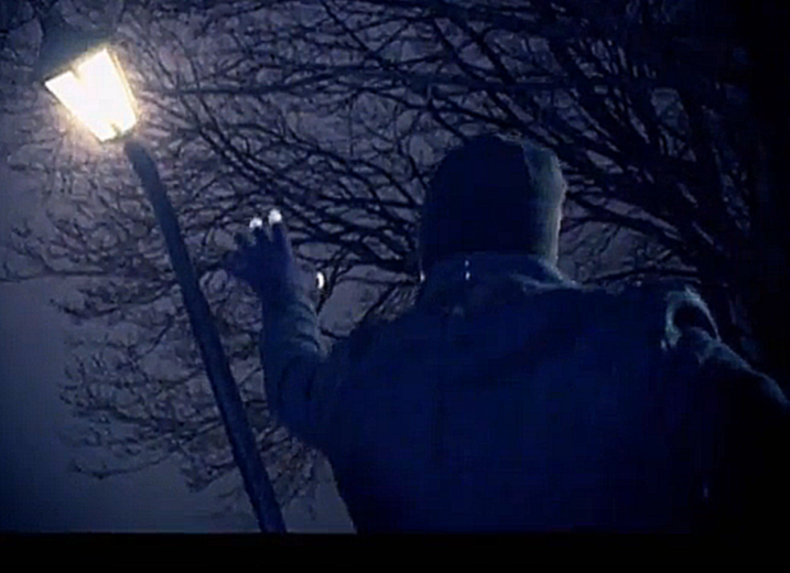 Видеоклип Уличная магия: Согнуть фонарный столб
