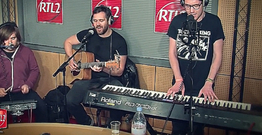 Видеоклип Bastille - No Scrubs (live at RTL2)