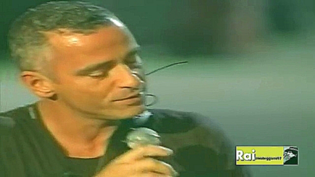 Видеоклип Adriano Celentano & Eros Ramazzotti Il Ragazzo Della Via Gluck Rockpolitik 2005
