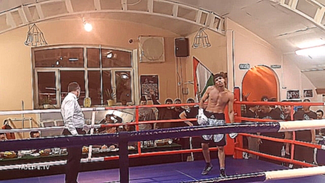 Видеоклип Таджикский боксёр выиграл нокаутом на 52-ой секунде