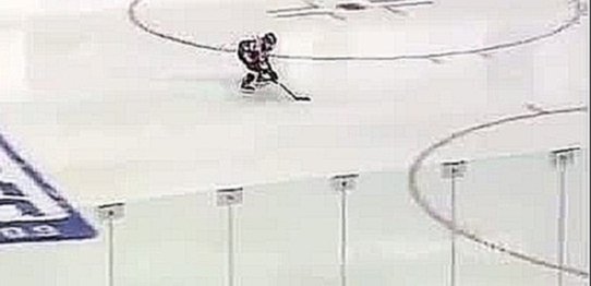 Видеоклип 9-летний хоккеист покорил интернет буллитом чудо-голом (знаю что не по футболу но круто все равно)