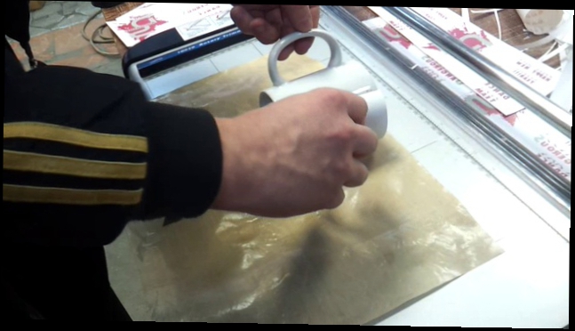Видеоклип фото на кружках печать на кружках чутболках