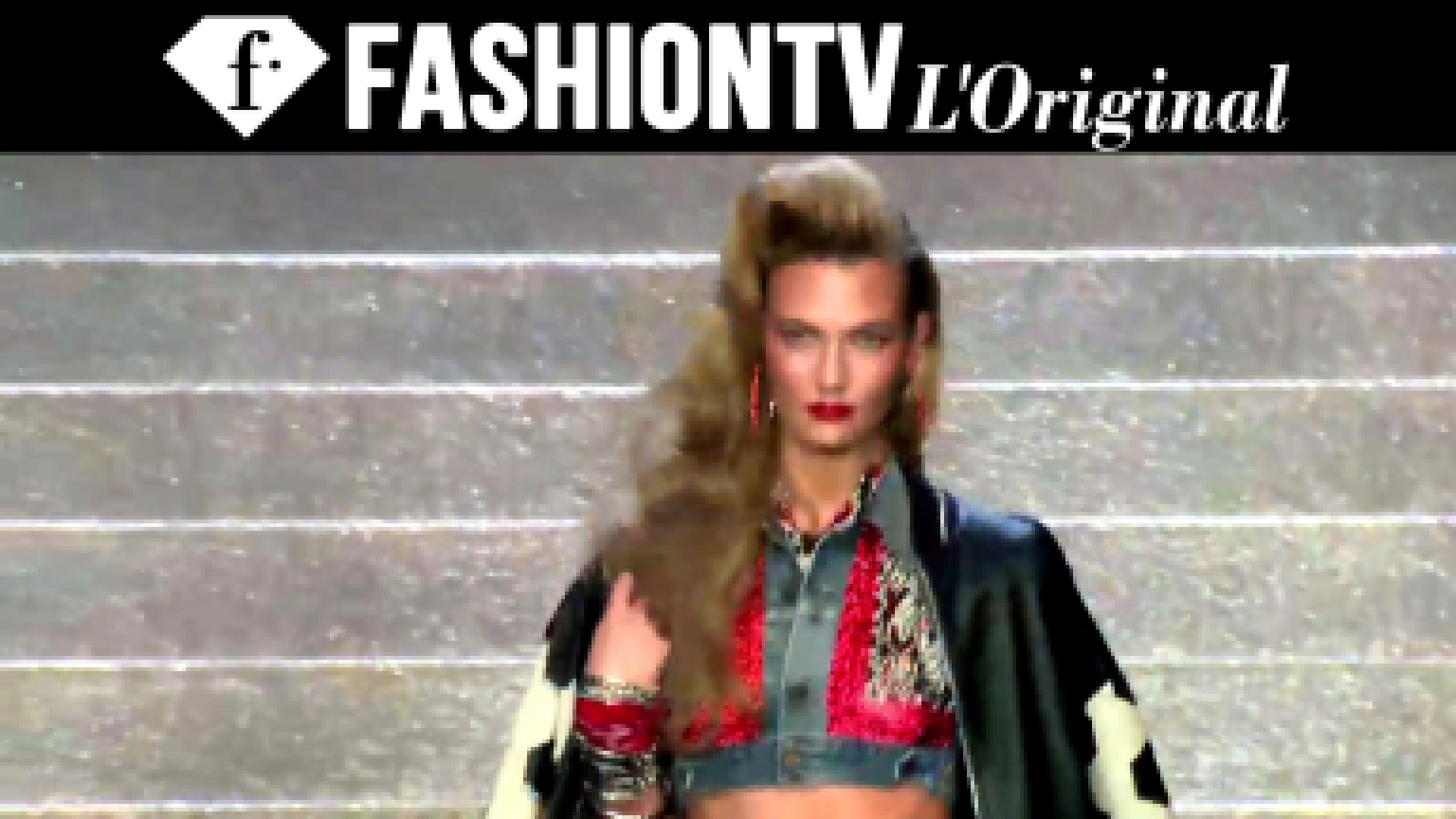 Видеоклип Последний Показ Jean Paul Gaultier Кока Роша|Неделя Моды в Париже Весна 2015 | FashionTV