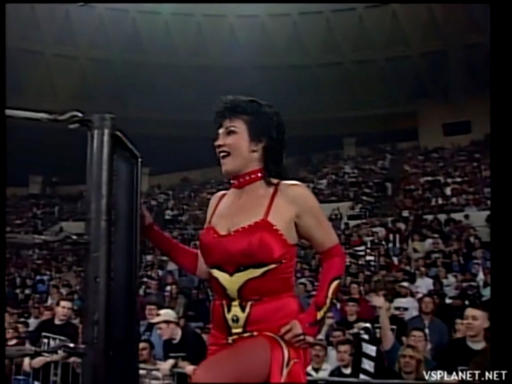 Видеоклип Sherri Martel vs Colonel Robert Parker, WCW World War III (1996)