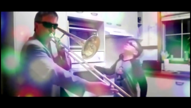 Видеоклип Пока мамы нет дома (Timmy Trumpet & Savage - Freaks) Ремикс-Кавер Сэр Карась